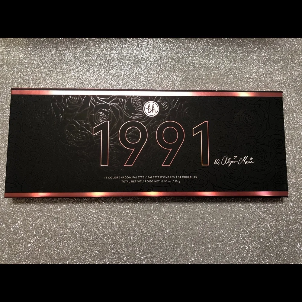 BNIB! BH Cosmetics 1991 Eyeshadow Palette 🎨